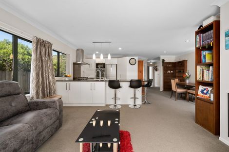 Photo of property in 265 Mark Avenue, Grenada Village, Wellington, 6037