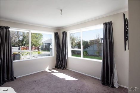 Photo of property in 32 Bracebridge Street, Kaiapoi, 7630