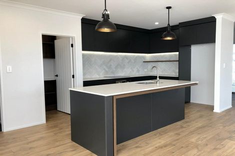 Photo of property in 8 Fetter Lane, Paerata, 2124