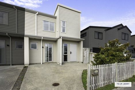 Photo of property in 30 Tumu Road, Papakura, 2110