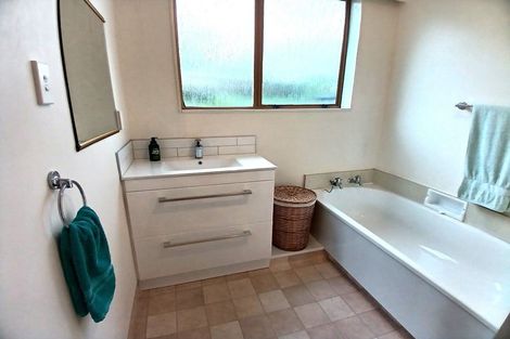 Photo of property in 88 Winara Avenue, Waikanae, 5036
