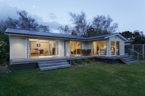 Photo of property in 50 Mahuta Road, Waitahanui, Taupo, 3378