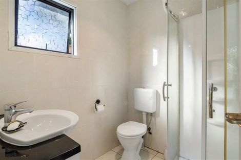 Photo of property in 9 Honeysuckle Lane, Mairangi Bay, Auckland, 0630