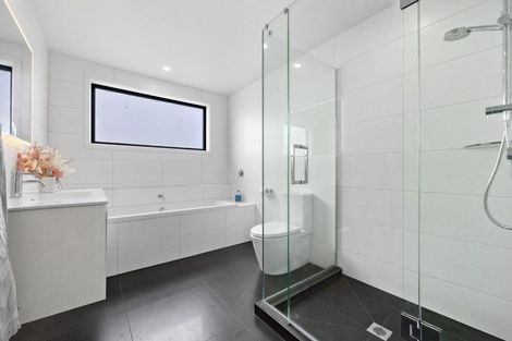 Photo of property in 160 Batty Road, Kingseat, Papakura, 2580