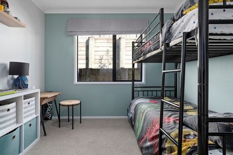 Photo of property in 74 Kinloch Way, Bethlehem, Tauranga, 3110