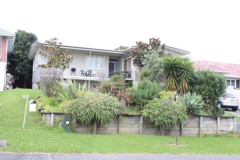 Photo of property in 12 Lewis Road, Pakuranga, Auckland, 2010