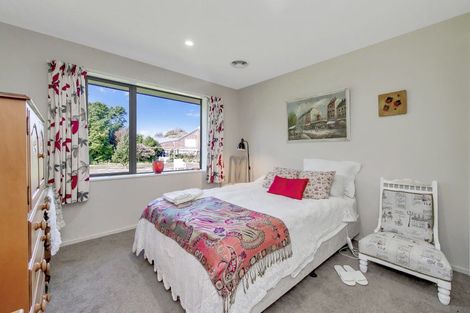 Photo of property in 17 Bridge Street, Southbridge, 7602