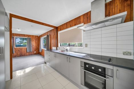 Photo of property in 45a Sutton Crescent, Papakura, 2110