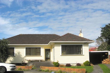 Photo of property in 6 Mission Street, Moturoa, New Plymouth, 4310