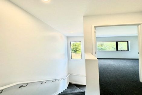 Photo of property in 4/8 Valron Road, Te Atatu South, Auckland, 0602