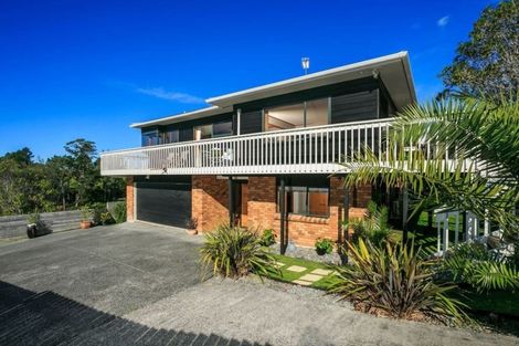 Photo of property in 2/112 Arran Road, Browns Bay, Auckland, 0630