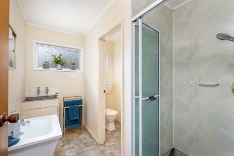 Photo of property in 1/6 Waterloo Place, Westown, New Plymouth, 4310