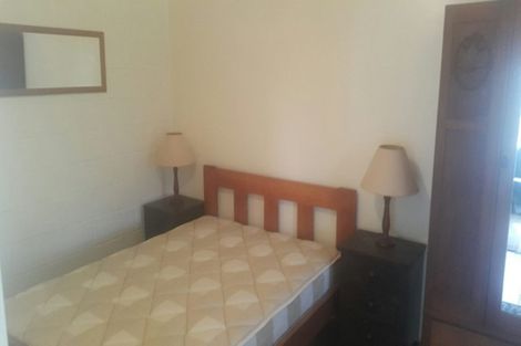 Photo of property in 14 Mickle Street, Te Atatu South, Auckland, 0610