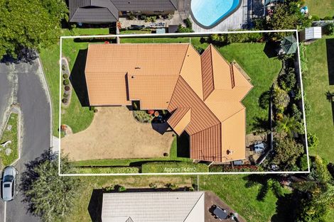 Photo of property in 5 Burleigh Place, Rototuna, Hamilton, 3210