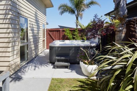 Photo of property in 4 Toetoe Street, Papamoa Beach, Papamoa, 3118