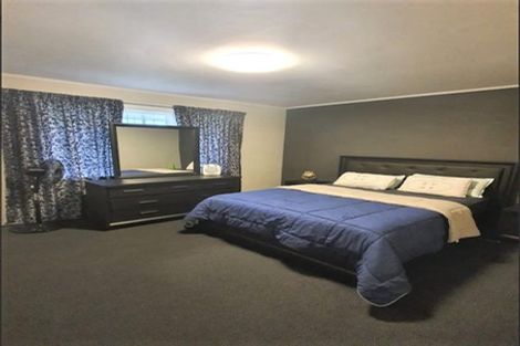 Photo of property in 2/1068 Fergusson Drive, Clouston Park, Upper Hutt, 5018
