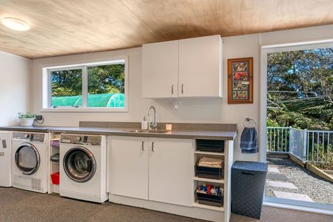 Photo of property in 38 Waipu Gorge Road, Waipu, 0582