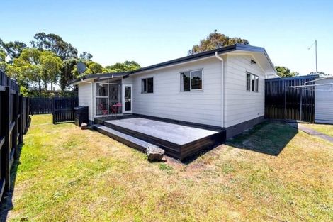 Photo of property in 26 Killington Crescent, Mangere, Auckland, 2022