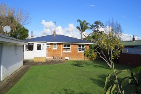 Photo of property in 21 Casper Street, Fairfield, Hamilton, 3214