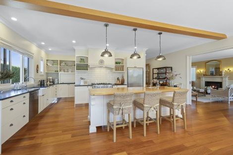 Photo of property in 8b Sampson Avenue, Waiwhakaiho, New Plymouth, 4312