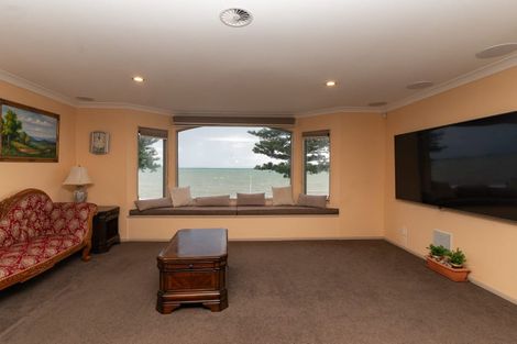 Photo of property in 1/21 The Esplanade, Eastern Beach, Auckland, 2012