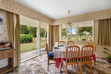 Photo of property in 194 Muhunoa Road East, Ohau, Levin, 5570