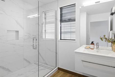 Photo of property in 2/38 Wildberry Street, Woolston, Christchurch, 8023