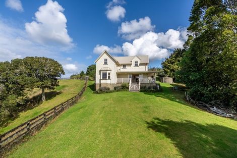 Photo of property in 171 Pinchgut Road, Kaukapakapa, 0873