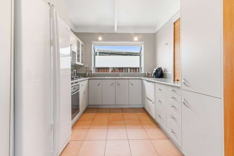 Photo of property in 42 Utuhina Road, Springfield, Rotorua, 3015