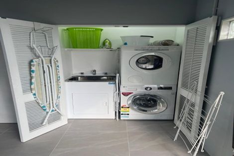 Photo of property in 43 Cullen Street, Mangawhai Heads, Mangawhai, 0505