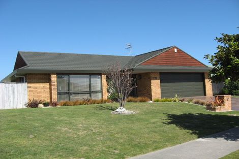 Photo of property in 36 Hadleigh Court, Paraparaumu, 5032