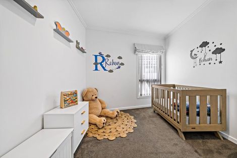 Photo of property in 10 Frances Bryers Road, Hobsonville, Auckland, 0616