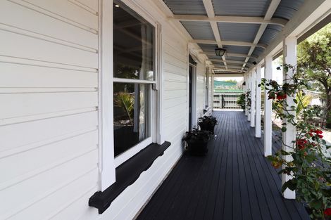 Photo of property in 8 Victoria Street, Carterton, 5713