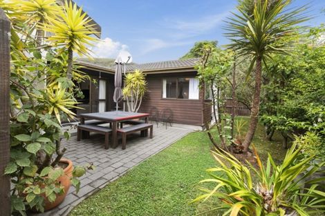 Photo of property in 39 Waddington Drive, Naenae, Lower Hutt, 5011
