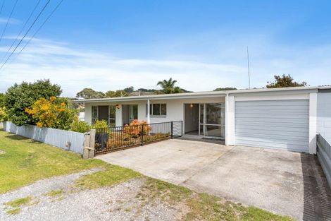 Photo of property in 100a Tamaki Road, Whangamata, 3620