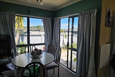 Photo of property in 31 Percy Road, Papamoa Beach, Papamoa, 3118
