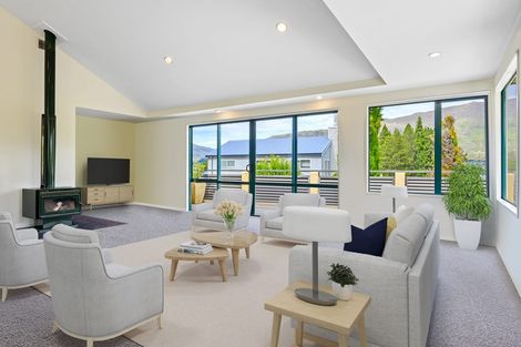 Photo of property in 7 Totara Terrace, Wanaka, 9305