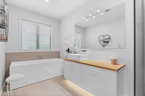 Photo of property in 3 Roger Renall Avenue, Lansdowne, Masterton, 5810