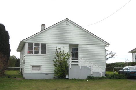 Photo of property in 70 Cook Street, Marfell, New Plymouth, 4310