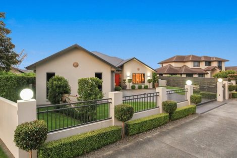 Photo of property in 11 Johnnybro Place, Rototuna North, Hamilton, 3210