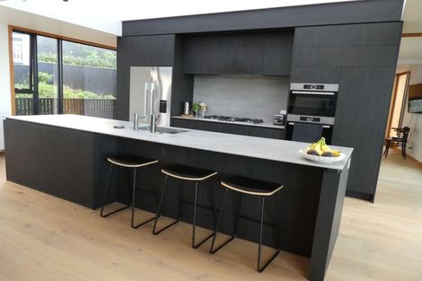 Photo of property in 61 Karepa Street, Brooklyn, Wellington, 6021