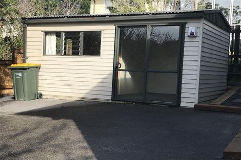 Photo of property in 9 Juniper Road, Sunnynook, Auckland, 0620