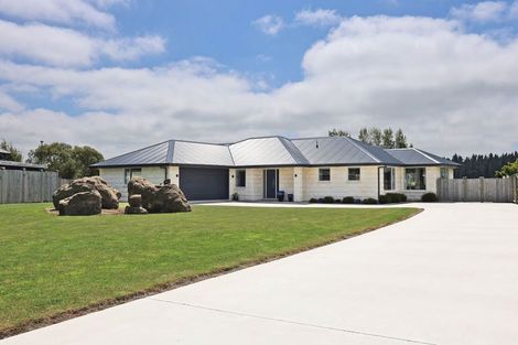 Photo of property in 27 Avoca Drive, Waiareka Junction, Oamaru, 9401