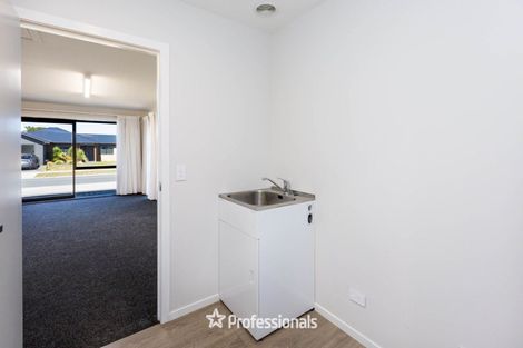 Photo of property in 20 Salisbury Crescent, Wallaceville, Upper Hutt, 5018