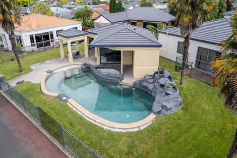 Photo of property in 10 Sudbury Court, Rototuna North, Hamilton, 3210