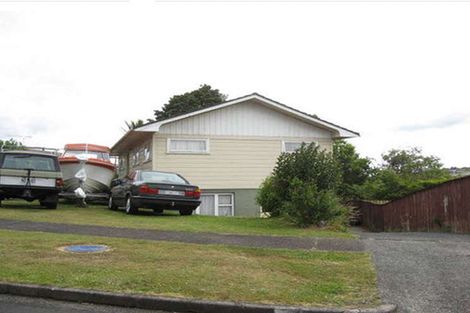 Photo of property in 1 Richardson Avenue, Pukekohe, 2120