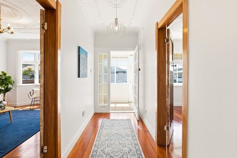 Photo of property in 26 Byron Street, Miramar, Wellington, 6022