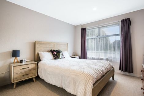 Photo of property in 6/35 Mana Esplanade, Paremata, Porirua, 5026