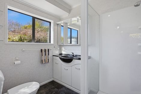 Photo of property in 71 Brooklands Road, Brooklands, New Plymouth, 4310