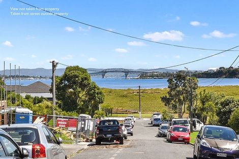 Photo of property in 37 Kawerau Avenue, Devonport, Auckland, 0624